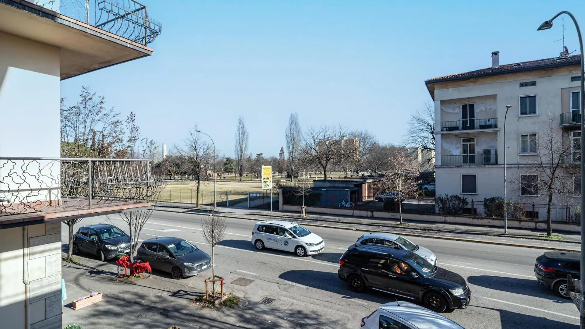 Ospedale Borgo Roma Cozy Studio W/Private Parking! Apartment Verona Italy